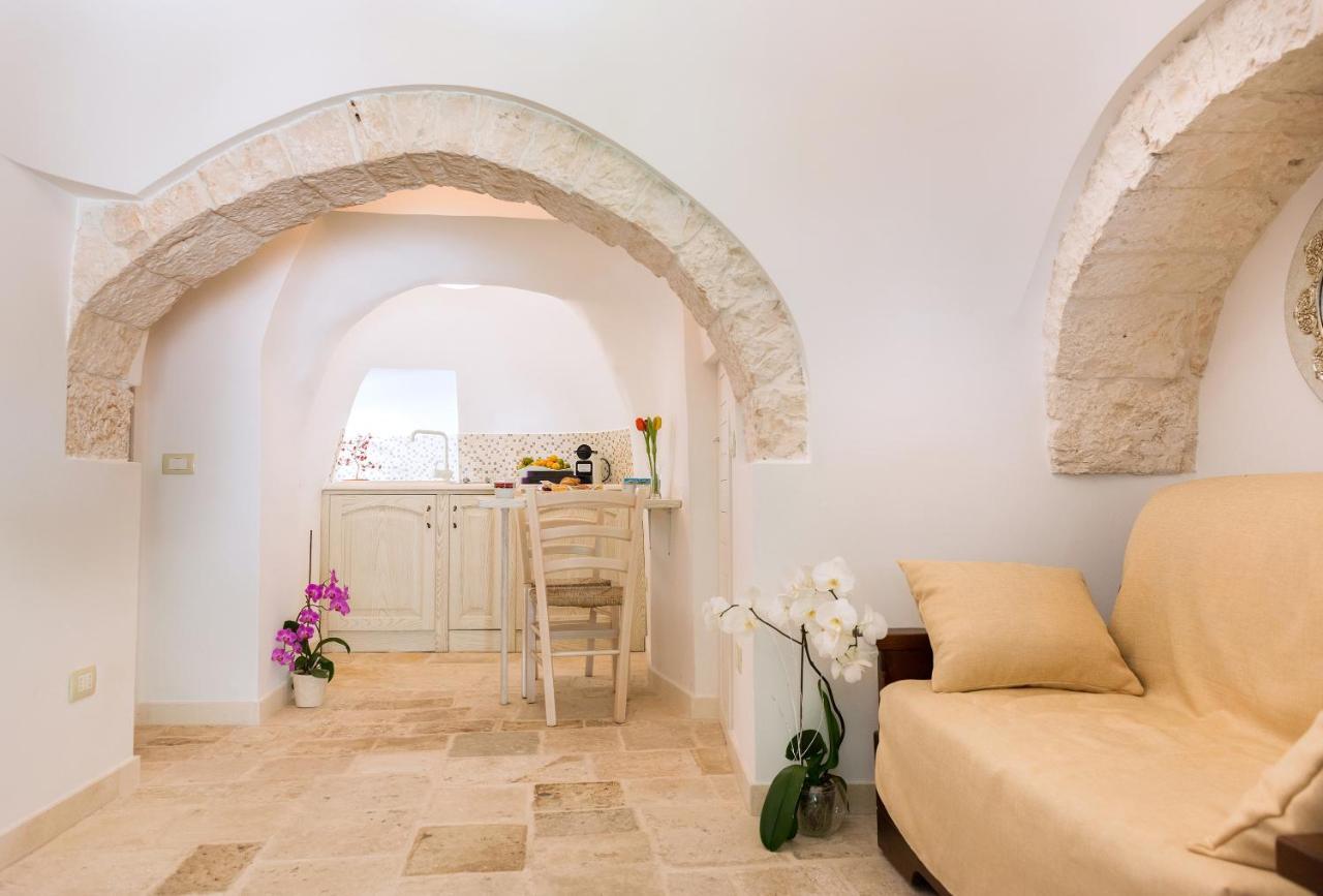 알베르벨로 Trullo Giardino Fiorito B&B 외부 사진