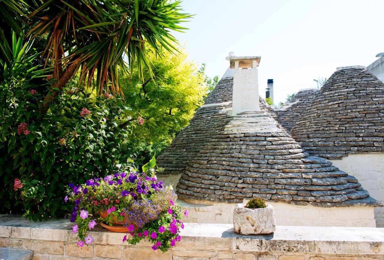 알베르벨로 Trullo Giardino Fiorito B&B 외부 사진